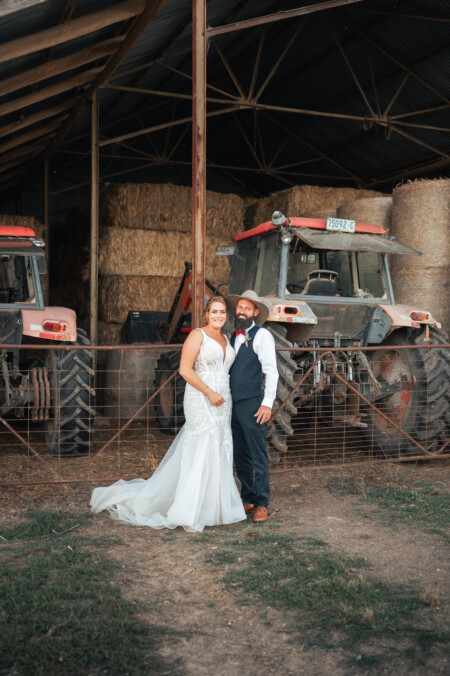 Rustic Wedding Photos Waldara Farm Oberon