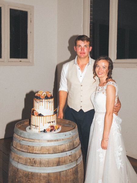 Bride & Groom Cutting Cake at Hunter Valley Wedding
